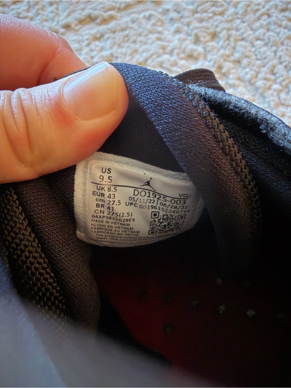 Nike Air Jordan Jumpman Two Trey with Translucent Sole - Picture 6 of 6